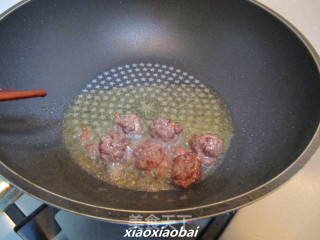 意大利牛肉丸子面的做法步骤：2