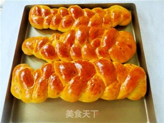 辫子面包的做法