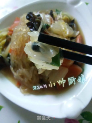 小鲜肉清炖白黑黄的做法