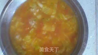 西红柿肉圆蔬菜汤的做法