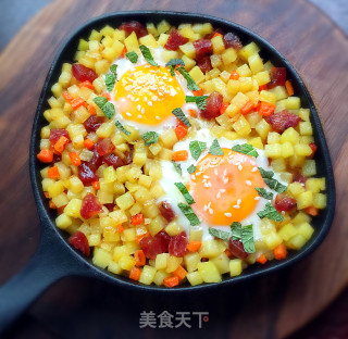 土豆胡萝卜香肠烘蛋的做法