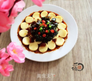 香辣皮蛋豆腐的做法