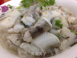 豆腐鱼米粉汤的做法