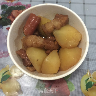 土豆红烧肉的做法