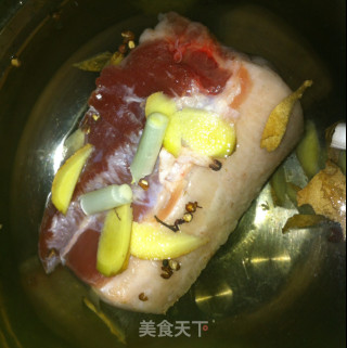承载爱的烧白的做法