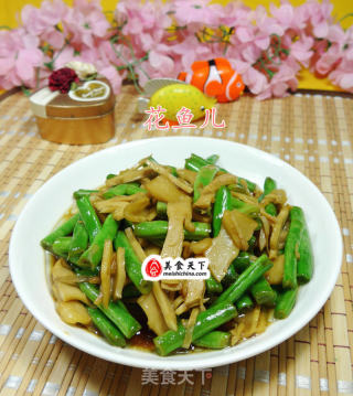 梅豆炒水笋的做法