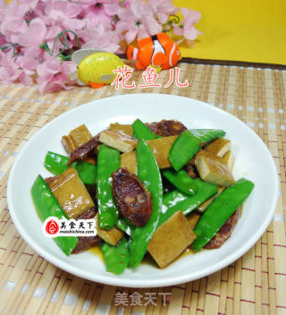 荷兰豆麻辣香肠炒香干的做法