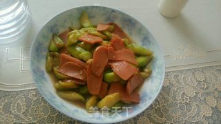 丝瓜炒火腿的做法