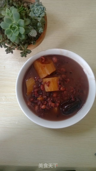 每天一碗养生粥——枸杞红枣红豆红薯粥的做法