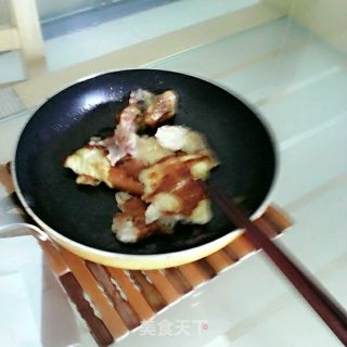 自制草莓????荷包蛋的做法
