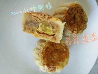 蛋黄莲蓉月饼~50克