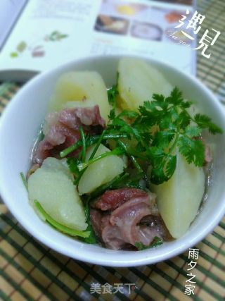 土豆炖牛肉的做法