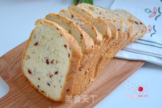 淡奶油蔓越莓大吐司的做法