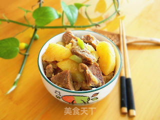 羊肉炖土豆的做法