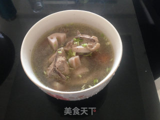 莲藕胡萝卜鸡汤的做法