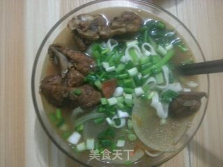 番茄排骨面的做法
