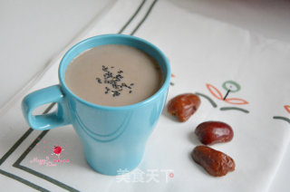 核桃红枣黑芝麻豆浆的做法