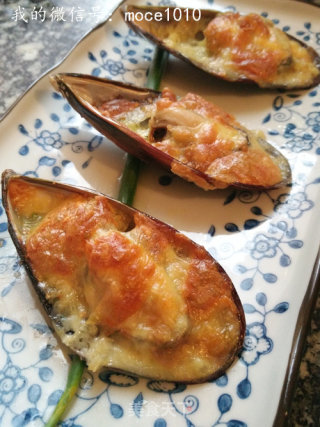 小策海鲜今日菜谱：芝士青口贝 壳菜 贻贝的做法