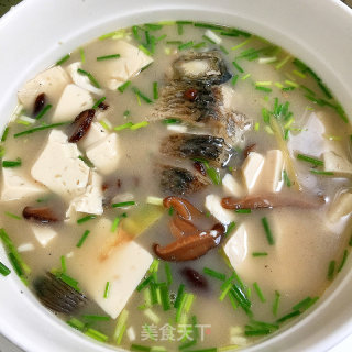 豆腐香菇鲫鱼汤的做法