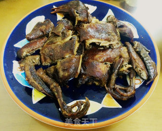卤香炸乳鸽的做法