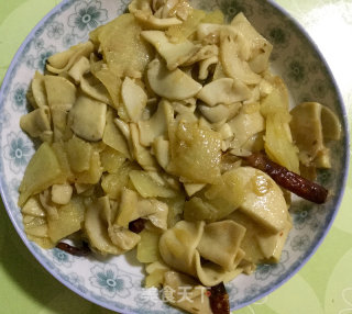 杏鲍菇炒土豆片的做法