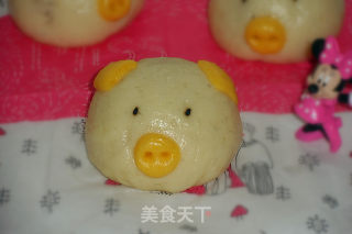 小猪豆沙包的做法