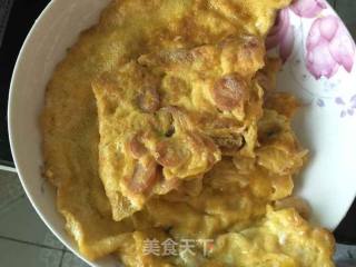 香肠虾米鸡蛋饼的做法