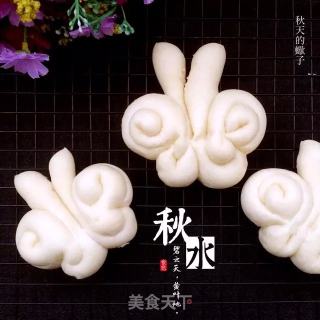 蝴蝶花卷的做法