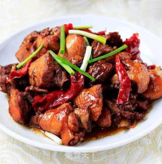有肉才充实の麻辣烧鸡的做法