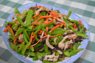 里脊炒三丝的做法