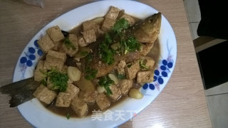 海鲈鱼烧豆腐的做法