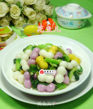 菜芯炒三色年糕果的做法