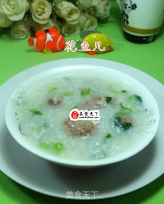 菜芯排骨大米粥的做法