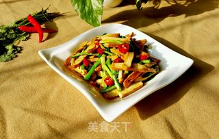 韭菜炒香干的做法