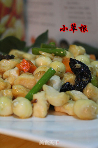 莲子鸡丁的做法