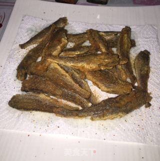 酥炸黄花鱼的做法