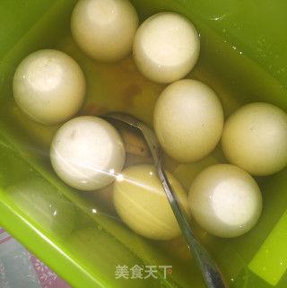 腌鹅蛋的做法