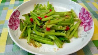炒香芹的做法