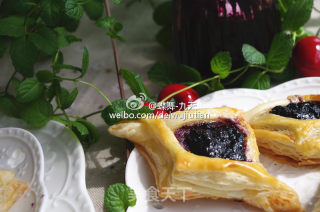 飞饼酥皮蓝莓果酱包by：普蓝高科蓝莓美食特约撰稿人的做法