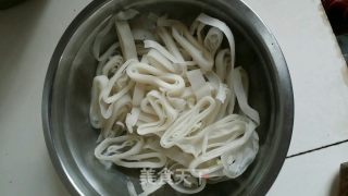 农家特色煮米皮的做法