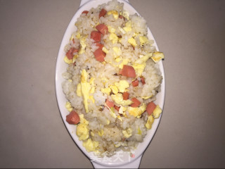 零失败香肠蛋炒饭的做法