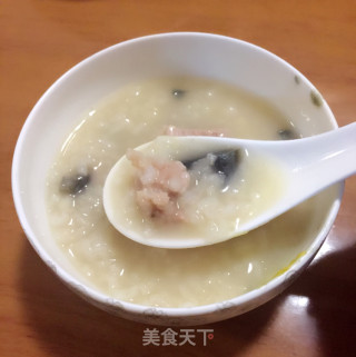 皮蛋瘦肉粥的做法
