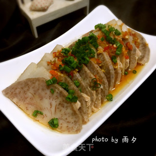 芋头蒸肉片的做法