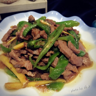 尖椒炒牛柳的做法