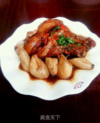 杏鲍菇烧鸡腿的做法