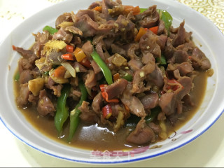 辣爆鸡胗的做法