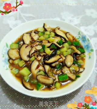 清炒香菇的做法