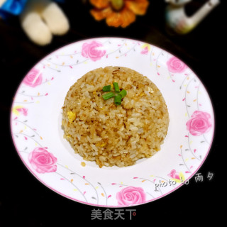 酱油蛋炒饭的做法