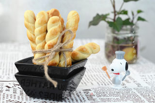 蜂蜜小麻花的做法