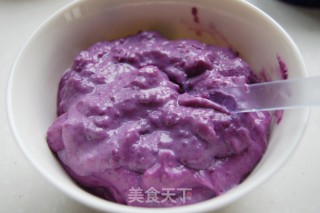 紫薯蛋糕卷的做法步骤：2